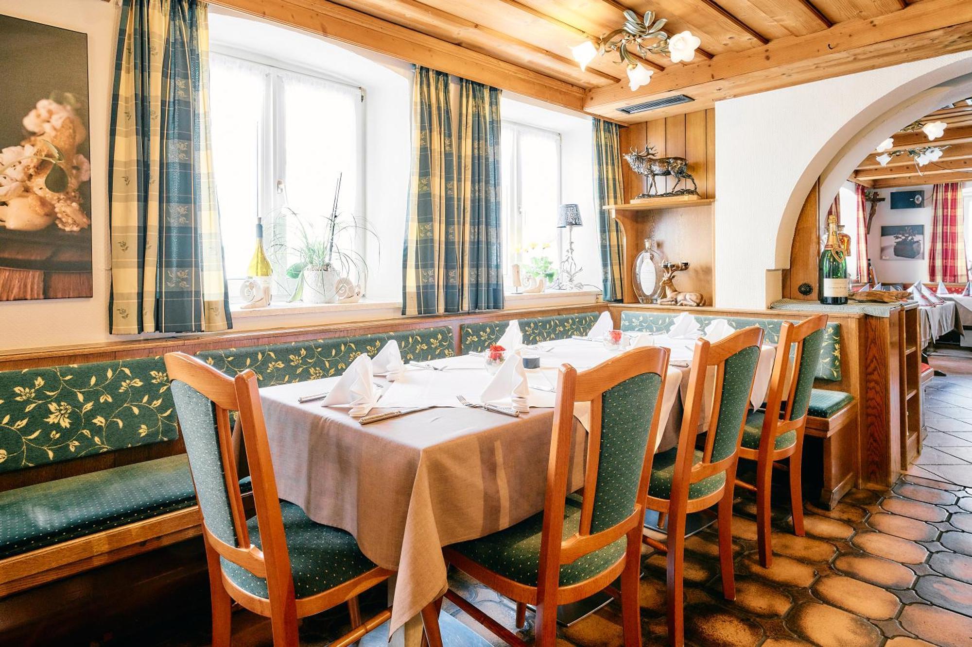 Blochums Gasthof Hirsch Marktoberdorf Eksteriør billede